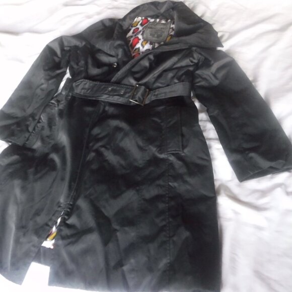 Womens Guess Small Petite Long Jacket Black Pre Owned - Picture 7 of 12